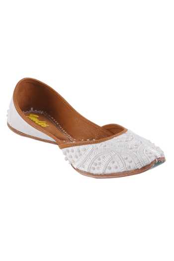 Imlee Jaipur_Silver Embroidered Pearl Juttis _Online_at_Aza_Fashions