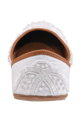 Imlee Jaipur_Silver Embroidered Pearl Juttis _at_Aza_Fashions