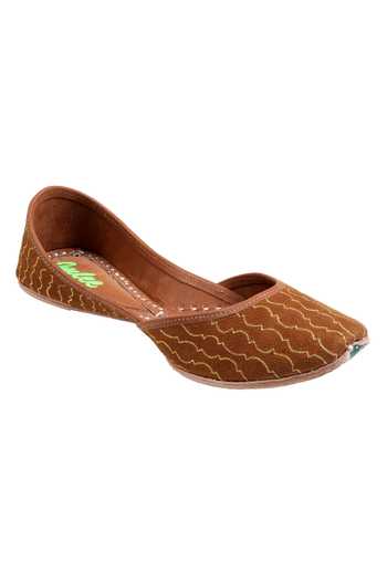 Imlee Jaipur Brown Embroidered Zari Juttis Online at Aza Fashions Imlee Jaipur_Brown Embroidered Zari Juttis _Online_at_Aza_Fashions