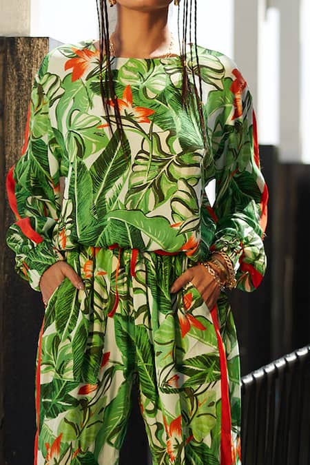 Buy_Esha L Amin_Green Crepe Leaf Motifs Round Neck Printed Sweatshirt And Joggers Set _Online_at_Aza_Fashions