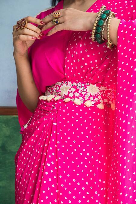 Shop_Pink City By Sarika_Pink Silk Bandhani V Neck Pre-draped Saree With Blouse _Online_at_Aza_Fashions