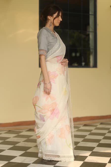 Shop Begum White Chanderi Floral Motifs, Lace, Beads V Neck Esme Applique Saree With Blouse at Aza Fashions Shop_Begum_White Chanderi Floral Motifs, Lace, Beads V Neck Esme Applique Saree With Blouse _at_Aza_Fashions