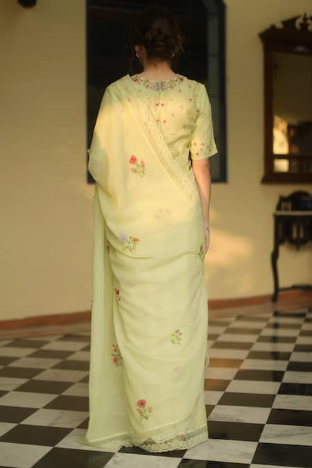 Shop_Begum_Green Blouse Chanderi, Saree Handloom Kota Floral Alaia Embroidered With _at_Aza_Fashions