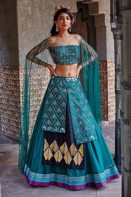Shweta Aggarwal Green Organza And Pure Raw Silk Cutdana, Bead & Sequin Embroidered Lehenga Set Online at Aza Fashions Shweta Aggarwal_Green Organza And Pure Raw Silk Cutdana, Bead & Sequin Embroidered Lehenga Set _Online_at_Aza_Fashions