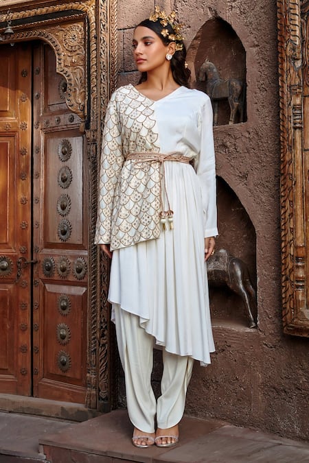 Shweta Aggarwal White Upada Silk And Cotton Satin Applique V Neck Asymmetric Tunic & Pant Set 