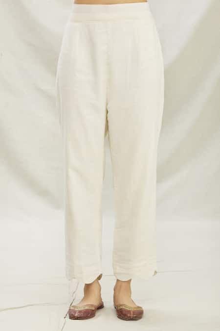 Divya Kanakia White Cotton Sequins, Thread Work V Neck Embroidered Angrakha And Pant Set at Aza Fashions Divya Kanakia_White Cotton Sequins, Thread Work V Neck Embroidered Angrakha And Pant Set _at_Aza_Fashions