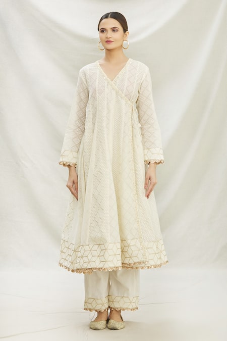 Divya Kanakia_White Cotton Floral, Geometric, Pearl, Sequin V Embroidered Angrakha Kurta Set _Online_at_Aza_Fashions