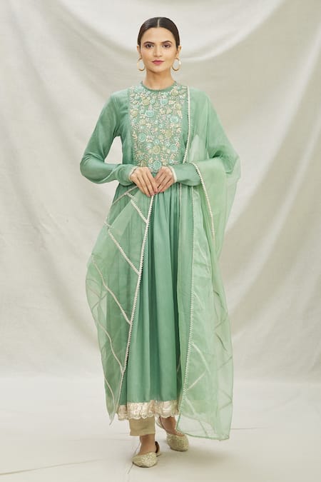 Divya Kanakia Green Organza Floral Motifs, Zardozi Round Embroidered Anarkali With Dupatta 