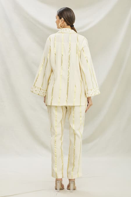 Shop_Divya Kanakia_White Cotton Sequins Notchel Lapel Collar Embellished Kurta And Pant Set _at_Aza_Fashions