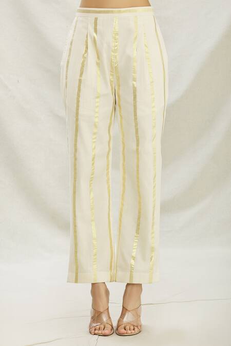 Divya Kanakia_White Cotton Sequins Notchel Lapel Collar Embellished Kurta And Pant Set _at_Aza_Fashions