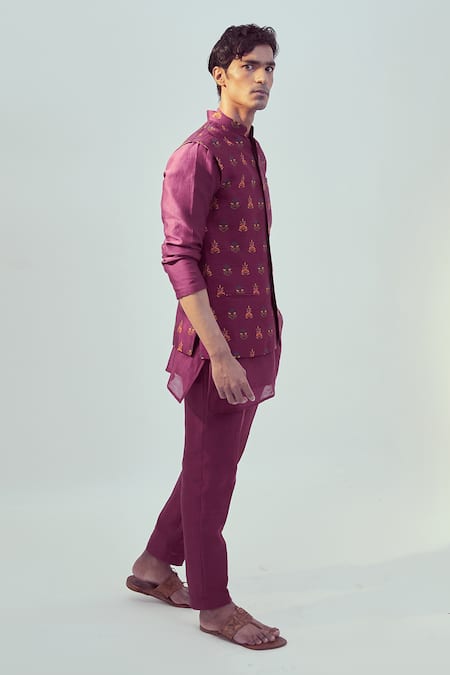 Drishti & Zahabia Chanderi Silk Bundi & Kurta Set 