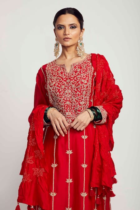 Shop Pink City By Sarika Red Chanderi And Thread & Pearl Notched Kurta Pant Set at Aza Fashions Shop_Pink City By Sarika_Red Chanderi And Thread & Pearl Notched Kurta Pant Set _at_Aza_Fashions