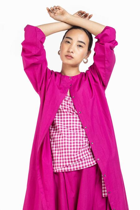 Three_Pink Chanderi Plain Open Gathered Sleeve Front Jacket _at_Aza_Fashions