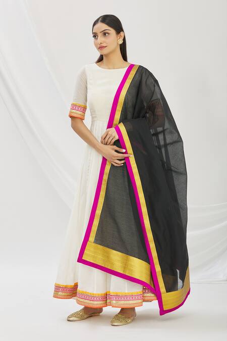 Aryavir Malhotra Black Chanderi Embroidered Gold Lace Dupatta