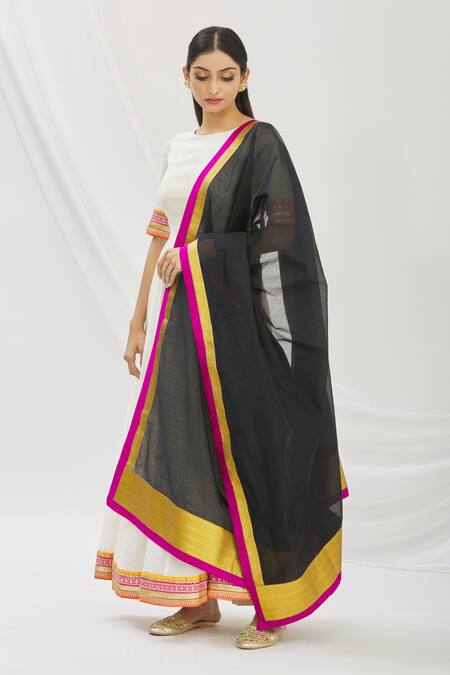 Aryavir Malhotra_Black Chanderi Embroidered Gold Lace Dupatta _Online_at_Aza_Fashions