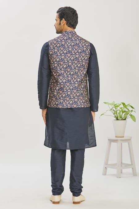 Arihant Rai Sinha Floral Print Bundi & Kurta Set 