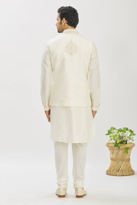 Vanshik Silk Embroidered Bundi & Kurta Set 