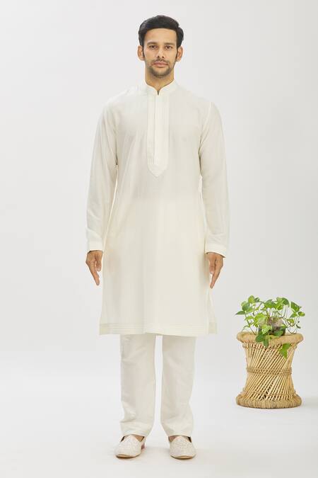 Vanshik_Beige Bundi Raw  Kurta And Churidar Blended Longline & Set _Online_at_Aza_Fashions