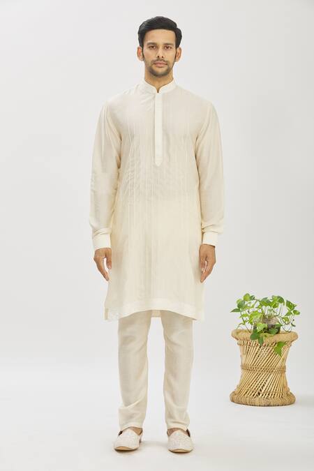 Vanshik_Beige Bundi Satin Kurta And Churidar Blended Silk Floral Jaal & Set _Online_at_Aza_Fashions