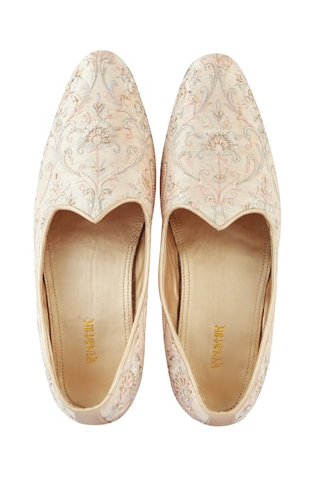 Shop_Vanshik_Pink Floral Embellished Juttis _at_Aza_Fashions
