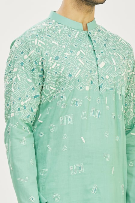 Priyanka Haralalka Green Handloom Cotton French Knot Embroiderey Kurta And Churidar Pant Set at Aza Fashions Priyanka Haralalka_Green Handloom Cotton French Knot Embroiderey Kurta And Churidar Pant Set _at_Aza_Fashions