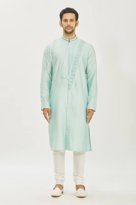 Buy_Priyanka Haralalka_Green Banarasi Cotton Silk Thread Work Embroidered Kurta And Churidar Pant Set _Online_at_Aza_Fashions