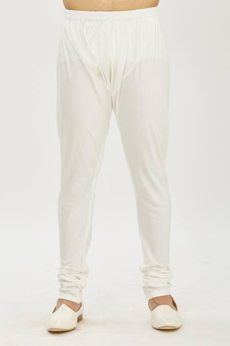 Shop Priyanka Haralalka Green Kosa Silk Foil Print, Thread Work Kurta And Churidar Pant Set Online at Aza Fashions Shop_Priyanka Haralalka_Green Kosa Silk Foil Print, Thread Work Kurta And Churidar Pant Set _Online_at_Aza_Fashions