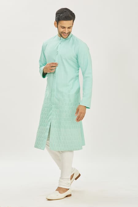 Priyanka Haralalka Embroidered Kurta & Churidar Pant Set 