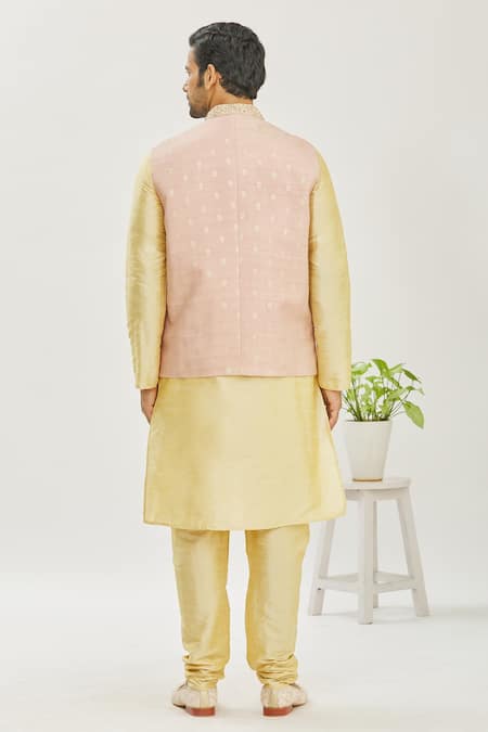 Shop_Seirra Thakur_Pink Silk Woven Floral Bundi_at_Aza_Fashions
