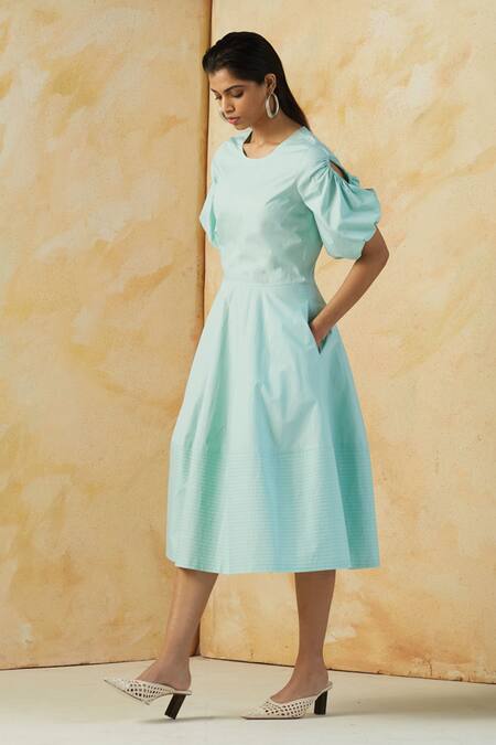 Buy Kanelle Green Poplin Round Flared Dress Online at Aza Fashions Buy_Kanelle_Green Poplin Round Flared Dress_Online_at_Aza_Fashions