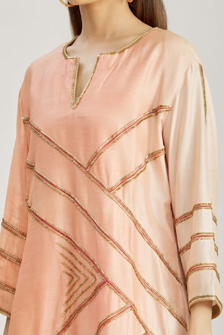 Shop_Paksh_Peach Silk Embroidered Cutdana Work V Neck Kurta Set  _Online_at_Aza_Fashions