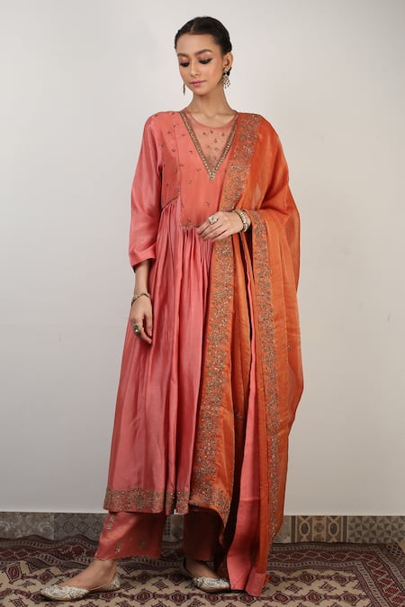 Rhua Aari Embroidered Anarkali Set 