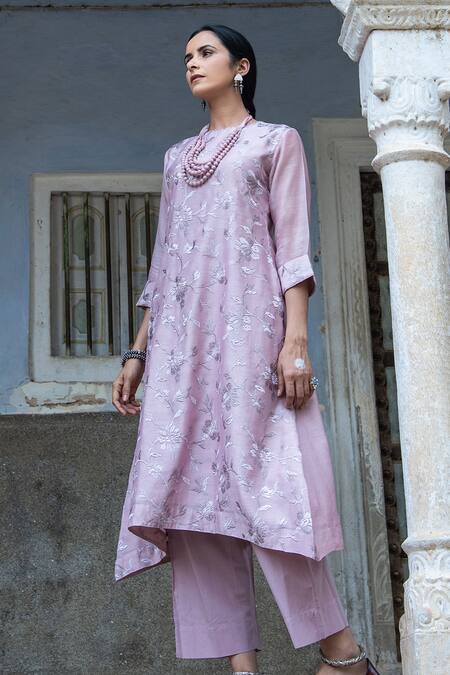Kameez Purple Kurta - Chanderi, Pant - Cotton Floral Round And Set Online at Aza Fashions Kameez_Purple Kurta - Chanderi, Pant - Cotton Floral Round And Set _Online_at_Aza_Fashions