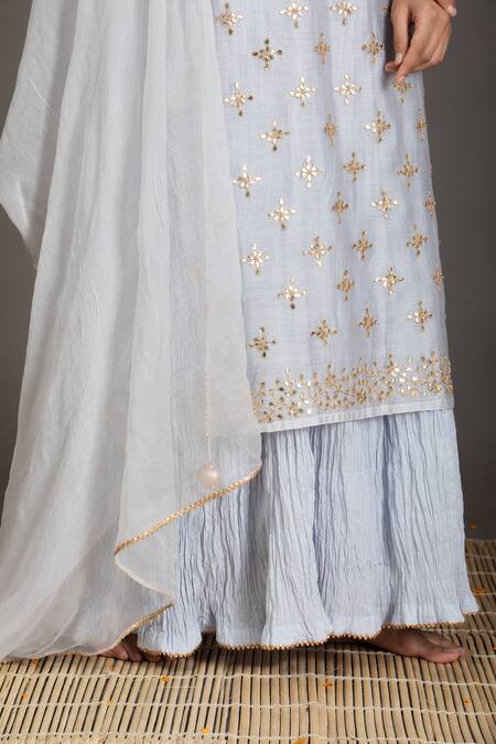 Kameez Blue Dupatta - Chiffon, Inner Dress - Mulmul, Kurta - Chanderi Floral And Set at Aza Fashions Kameez_Blue Dupatta - Chiffon, Inner Dress - Mulmul, Kurta - Chanderi Floral And Set _at_Aza_Fashions