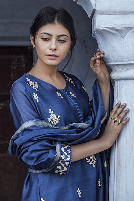 Buy_Kameez_Blue Kurta And Dupatta- Chanderi, Sharara - Mulmul, Slip - Cotton Floral, Gota Set _Online_at_Aza_Fashions