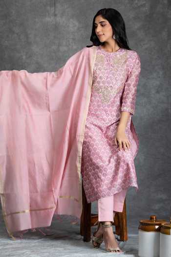 Buy Kameez Pink Kurta And Dupatta - Chanderi, Pant - Cotton Floral, Gota Work Print Set Online at Aza Fashions Buy_Kameez_Pink Kurta And Dupatta - Chanderi, Pant - Cotton Floral, Gota Work Print Set_Online_at_Aza_Fashions