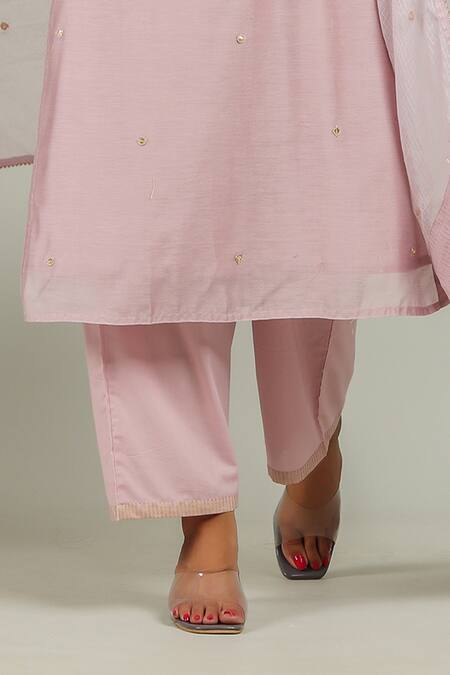 Buy_Kameez_Purple Dupatta - Kota Doriya, Kurta - Chanderi, Pant - Cotton Embroidered Set _Online_at_Aza_Fashions