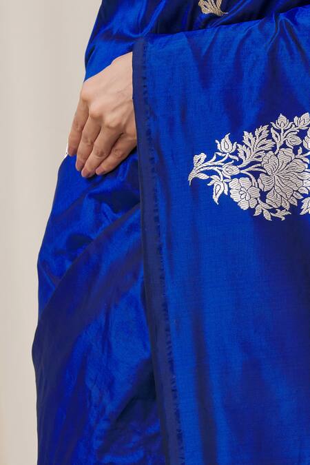 Shop_Taba Kashi By Artika Shah_Blue Pure Katan Silk Floral Motifs Handloom Saree_Online_at_Aza_Fashions