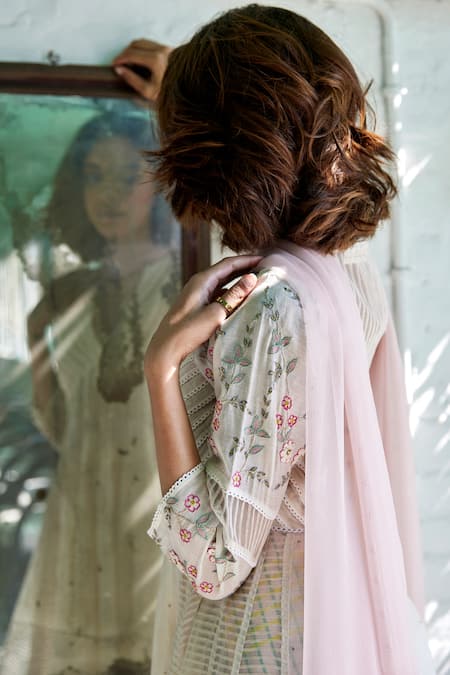 Label Nimbus White Anarkali Chanderi And Organza Silk Inner Silk Pants Set at Aza Fashions Label Nimbus_White Anarkali Chanderi And Organza Silk Inner Silk Pants Set _at_Aza_Fashions