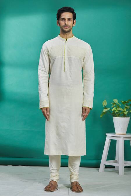 Buy_Kishore Ramani_White Silk Geometric Embroidered Kurta Set _Online_at_Aza_Fashions