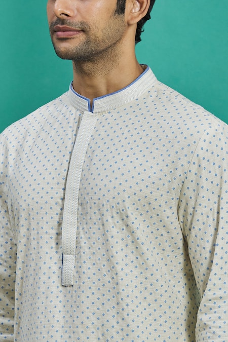 Kishore Ramani White Silk Geometric Embroidered Kurta Set at Aza Fashions Kishore Ramani_White Silk Geometric Embroidered Kurta Set _at_Aza_Fashions