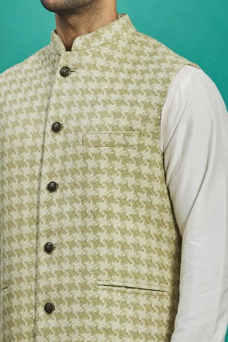 Kishore Ramani_White Silk Woven Bundi _at_Aza_Fashions