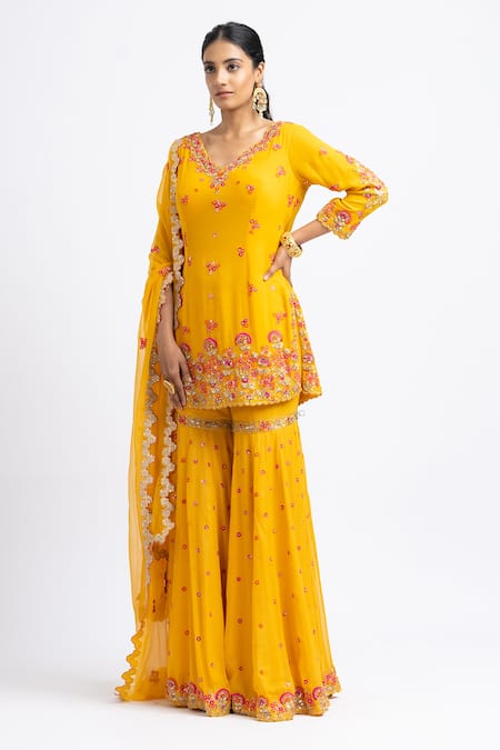 Buy_Nitika Gujral_Yellow Georgette Embroidered Zari V Neck Kurta Gharara Set _Online_at_Aza_Fashions