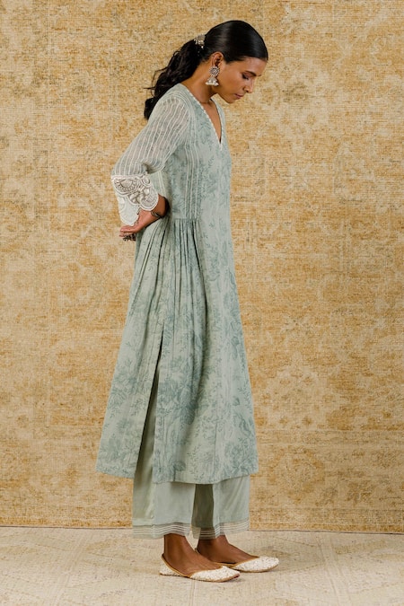 Shop_Devnaagri_Green Kota Printed Floral V Neck Kurta Palazzo Set _at_Aza_Fashions