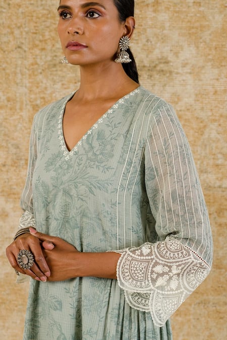 Devnaagri_Green Kota Printed Floral V Neck Kurta Palazzo Set _Online_at_Aza_Fashions