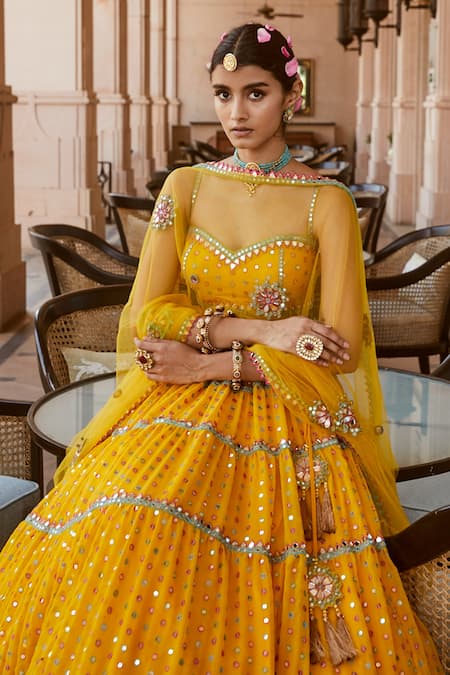 Buy Yellow Woven Chevron Sweetheart Neck Pattern Lehenga Set For Women by  Resa by Ushnakmals Online at Aza Fashions.