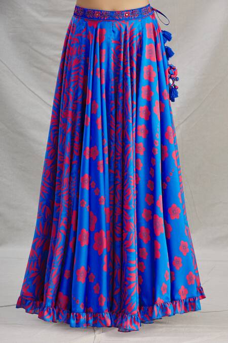 Show Shaa Blue Silk, Pleated Satin Leaf Motifs Halter Neck Phoebe Printed Lehenga Set at Aza Fashions Show Shaa_Blue Silk, Pleated Satin Leaf Motifs Halter Neck Phoebe Printed Lehenga Set _at_Aza_Fashions