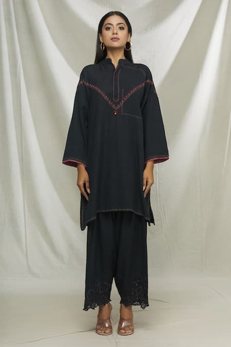 Buy Ibai Black Matka Silk Paisley, Chinar Leaf Placement Embroidered Kurta And Salwar Set Online at Aza Fashions Buy_Ibai_Black Matka Silk Paisley, Chinar Leaf Placement Embroidered Kurta And Salwar Set _Online_at_Aza_Fashions