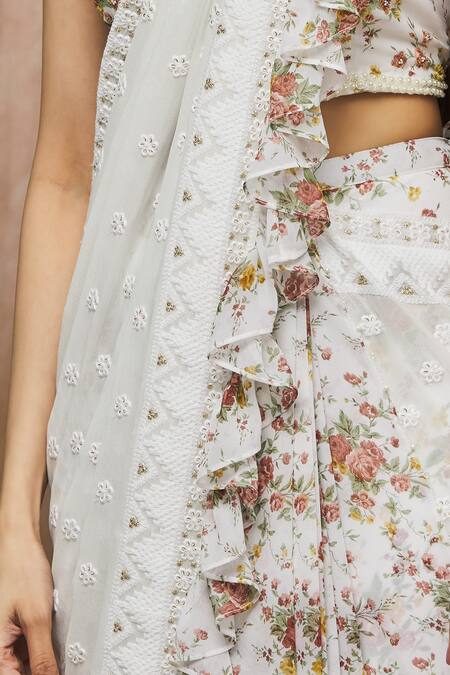 Arpan Vohra_White Georgette Floral Motifs Square Neck Print Pre-draped Saree And Blouse_at_Aza_Fashions