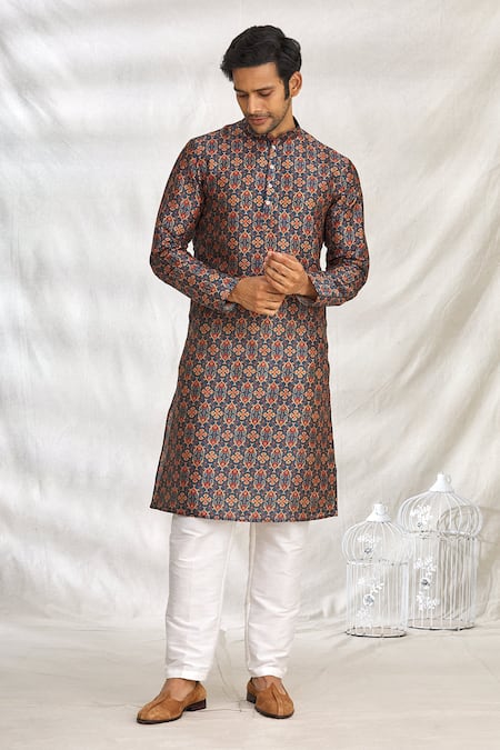 Arihant Rai Sinha Green Art Silk Printed Floral Kurta Set 